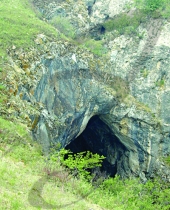 Вход в пещеру Хээтэй. Фото О.В.Корсун